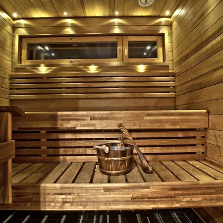 Villa Scandinavian With Private Sauna